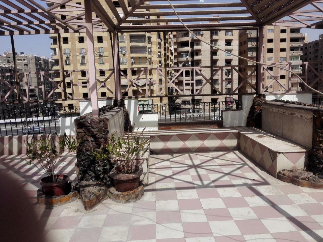 Royal Pyramids Hotel Кайро Екстериор снимка