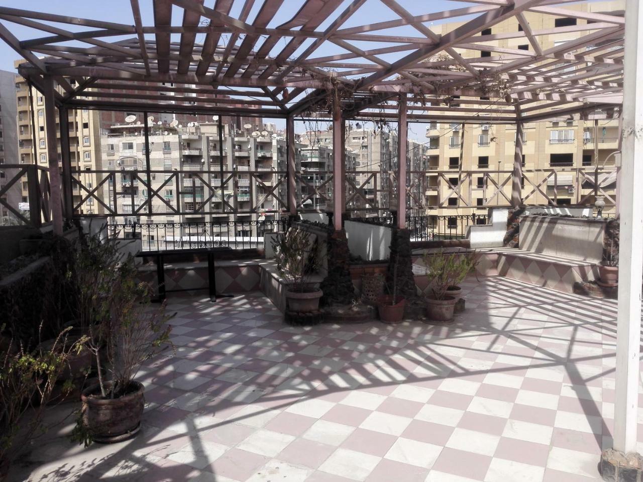 Royal Pyramids Hotel Кайро Екстериор снимка