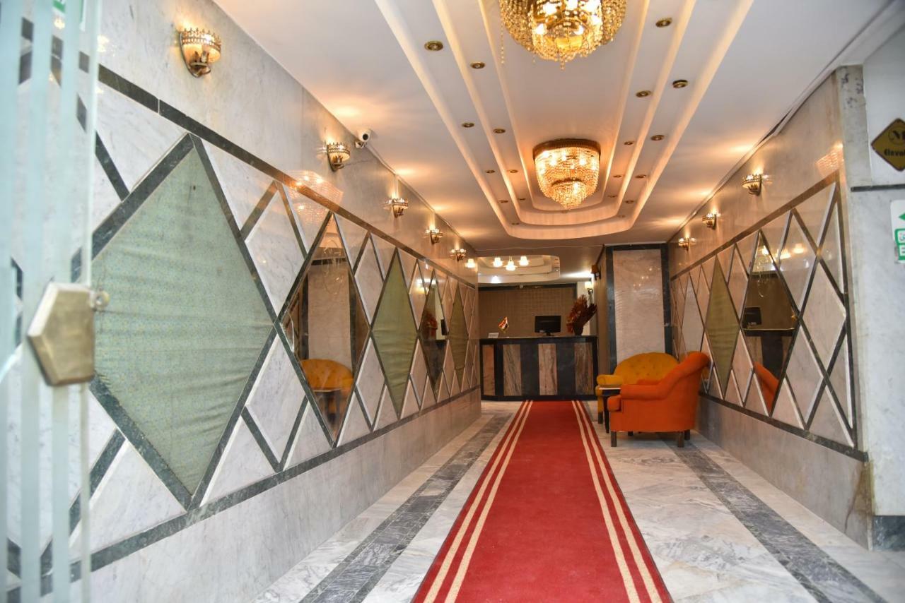 Royal Pyramids Hotel Кайро Екстериор снимка