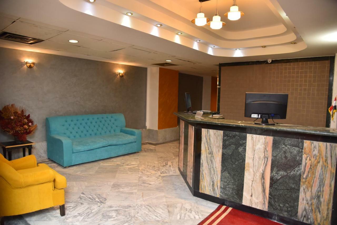 Royal Pyramids Hotel Кайро Екстериор снимка